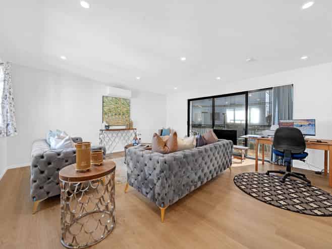 32B Ennismore Road, Mount Albert