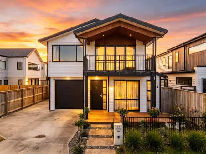 11 Picnic Point Road, Hobsonville