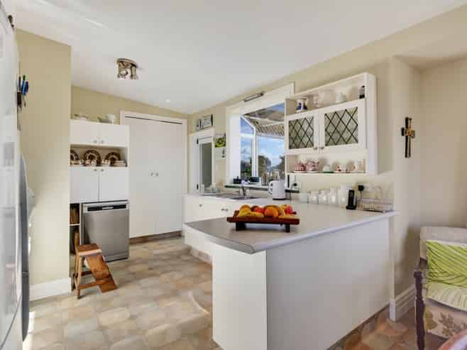 669 Pahi Road, Pahi