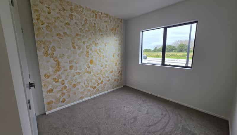 97 Otuwairoa Esplanade, Opaheke