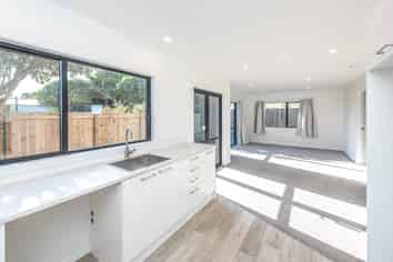 Manawatu / Whanganui - Address withheld
