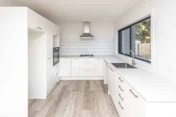 Manawatu / Whanganui - Address withheld