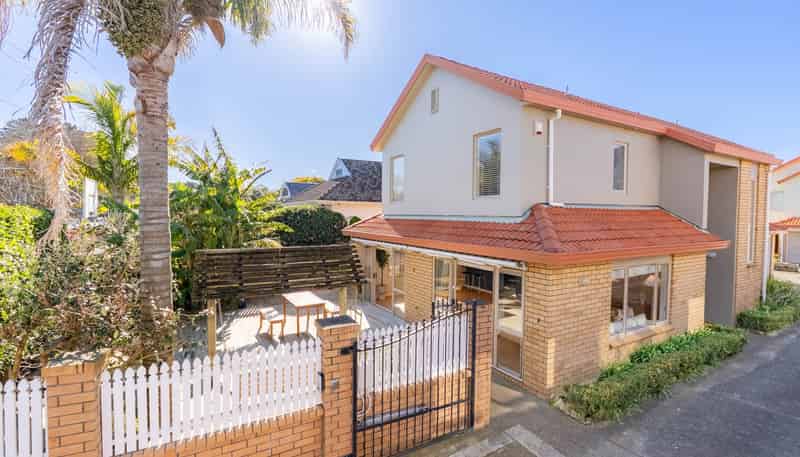 56A St Andrews Road, Epsom