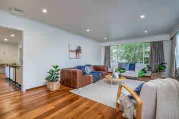 52 Kiwi Crescent, Tawa