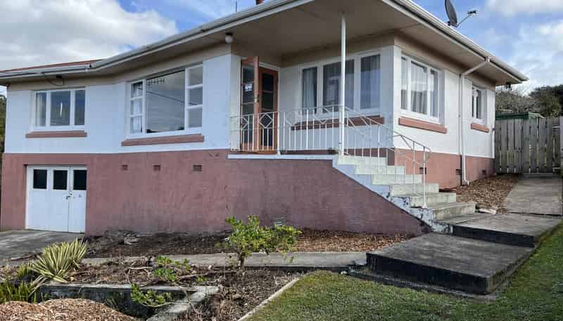 62 Anzac Road, Morningside