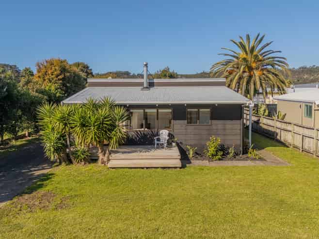 53 Cook Drive, Whitianga
