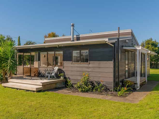 53 Cook Drive, Whitianga