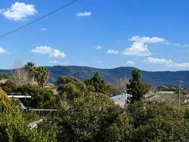 74 McLeod Road, Te Atatu South