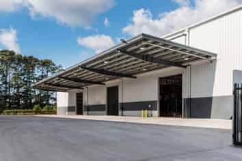 Modern Highbrook Warehouse | 3,529 m2