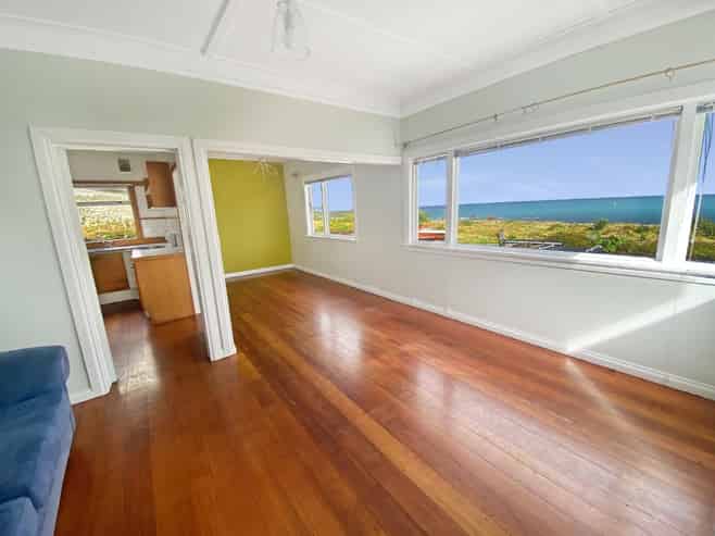 37 Moa Point Road , Lyall Bay