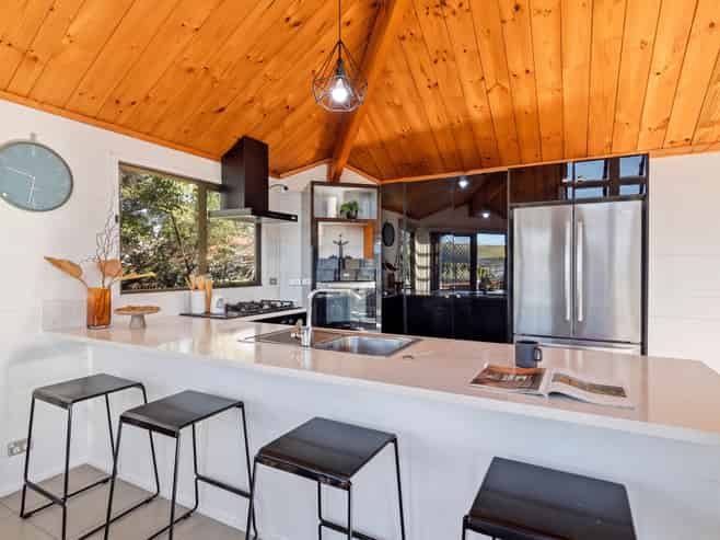 212 Norman Lesser Drive, Saint Johns