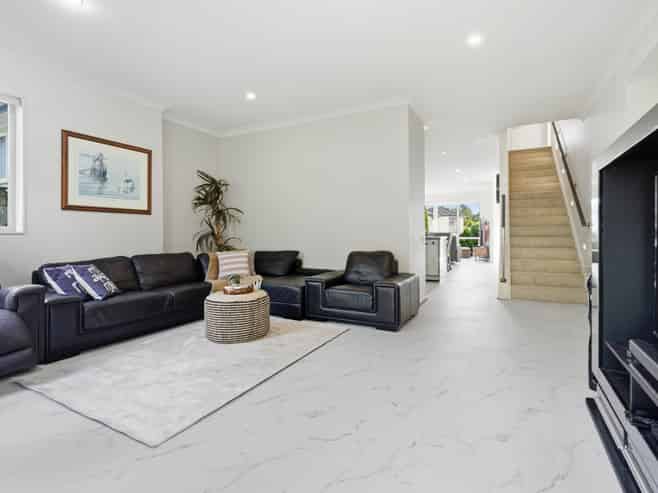 4 Vittoria Terrace, Flat Bush