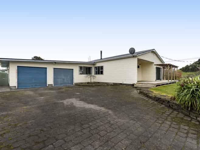 1234 Richmond Road, Everett Park