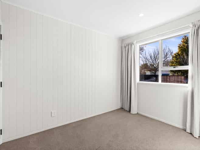 605a Maddison Street, Akina