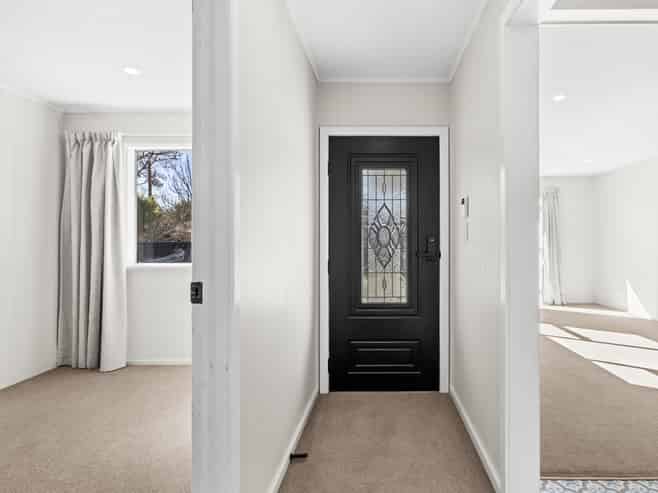 605a Maddison Street, Akina