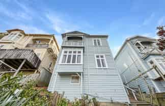 1/14 Kenwyn Terrace, Newtown