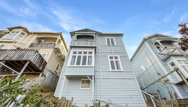 1/14 Kenwyn Terrace, Newtown