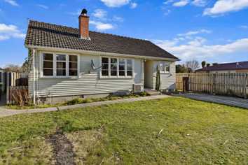 16 Beach Road, Hampstead