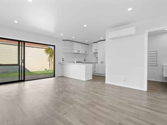4/7 Fenwick Crescent, Hillcrest