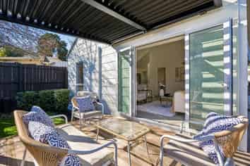 16c Cairngorm Place, Highland Park