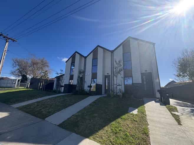 22B Lancaster Road, Beach Haven