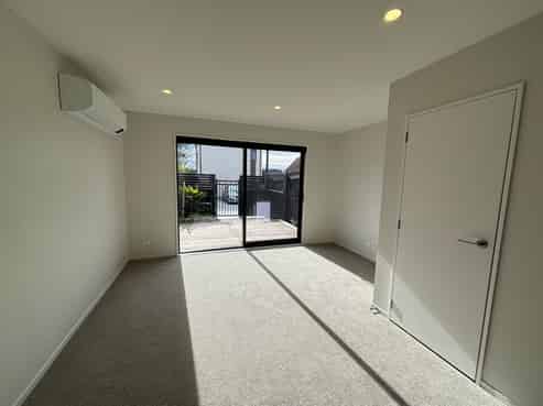 22B Lancaster Road, Beach Haven