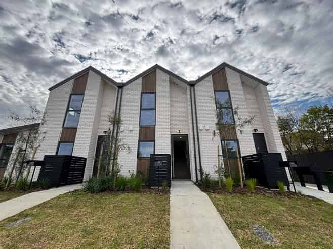 22B Lancaster Road, Beach Haven