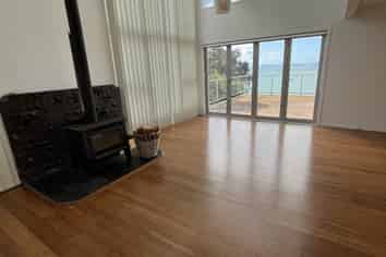10 Sykes Avenue , Hatfields Beach