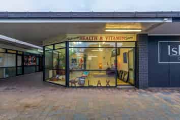 RARE OWNERSHIP OPPORTUNITY IN OREWA