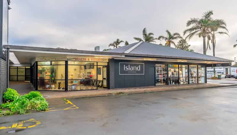 3 Tamariki Avenue, Orewa