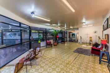 RARE OWNERSHIP OPPORTUNITY IN OREWA