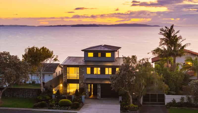 236 Vipond Road, Stanmore Bay