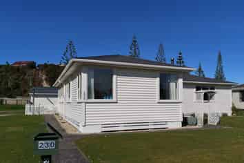 230 Sewell Street, Hokitika