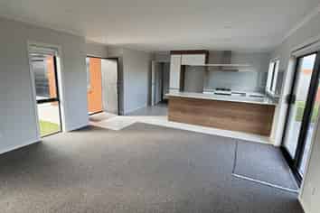 2/58 Marshall Street, Fairfield