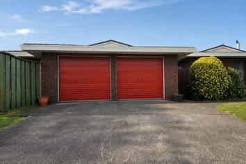 126 Peakes Road, Springvale