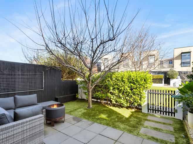15 Isitt Road, Hobsonville