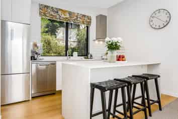 5/18 Oriental Terrace, Oriental Bay