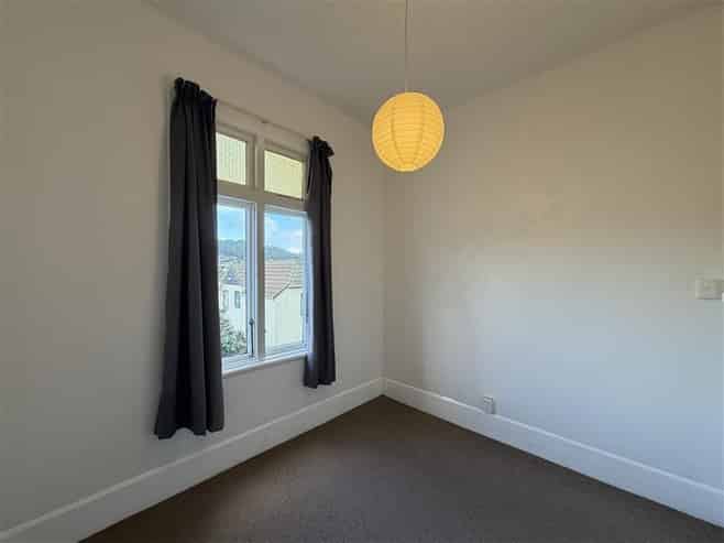 2/14 Kenwyn Terrace, Newtown