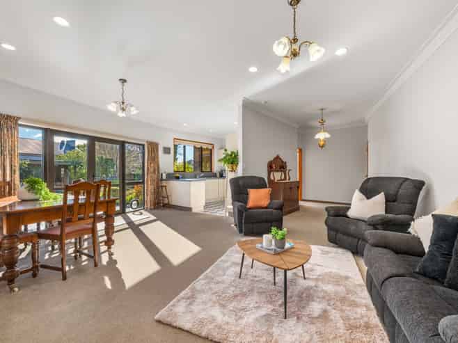 8A Murphys Road, Springlands