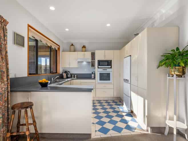8A Murphys Road, Springlands