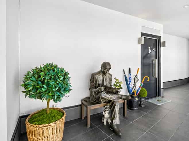 4B/10 Augustus Terrace, Parnell