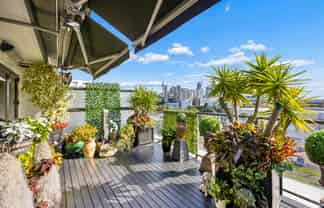 4B/10 Augustus Terrace, Parnell