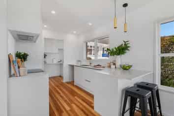 1/229 Glenfield Road,, Hillcrest