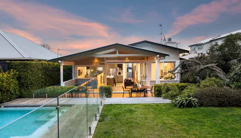 15 Maranui Avenue, Point Chevalier