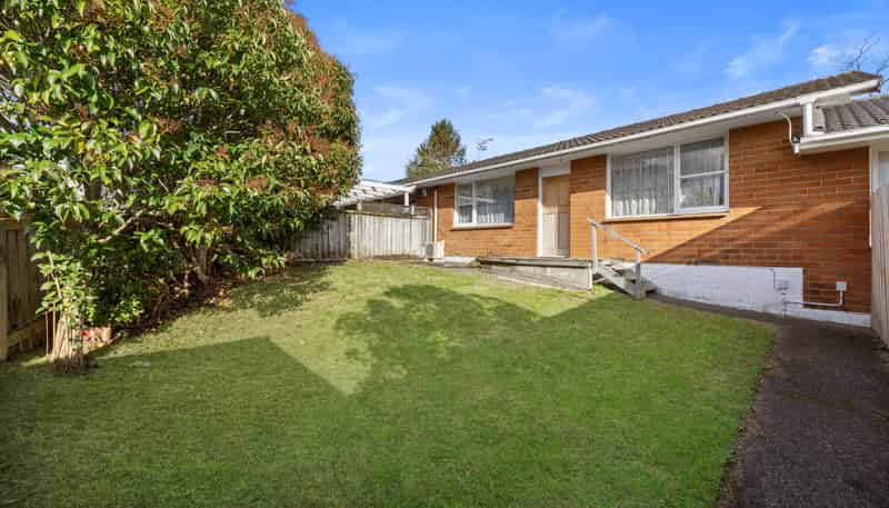 2/13 Lavas Place, Mount Wellington