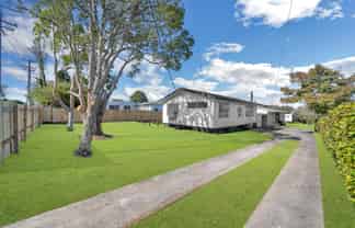 1/21 Woodside Road, Massey