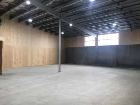 Modern industrial unit in Onekawa