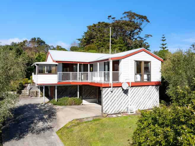 31 Fidelis Ave, Snells Beach