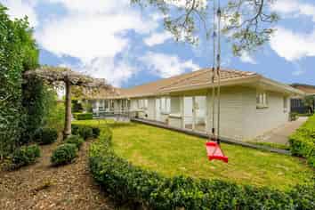8 Taiko Court, Northpark
