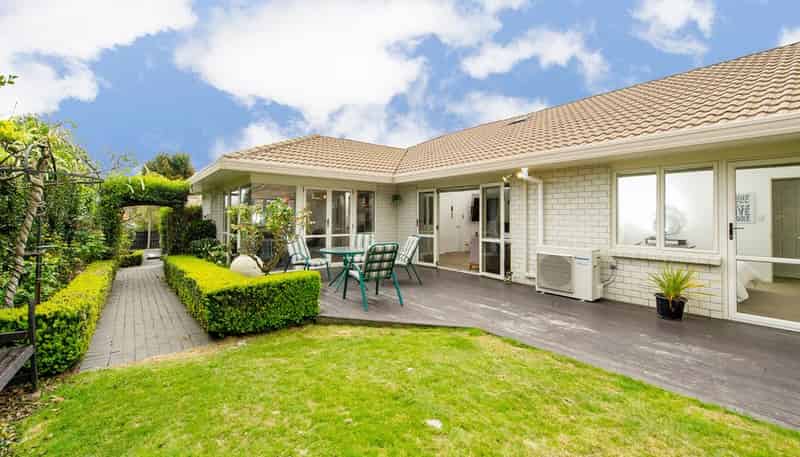8 Taiko Court, Northpark